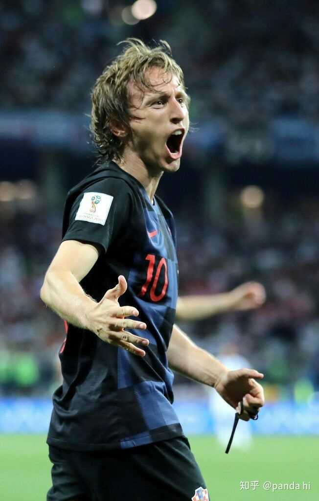 国足热身赛小胜乌兹别克斯坦